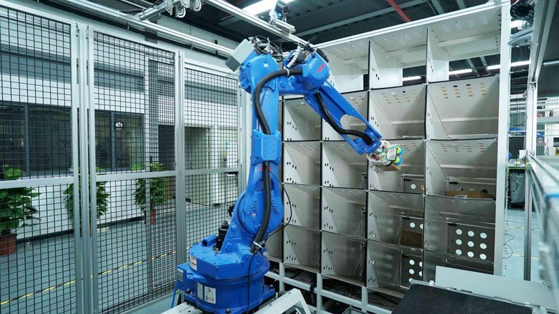 广州塑料周转箱安装报价：解析影响因素及选购要点